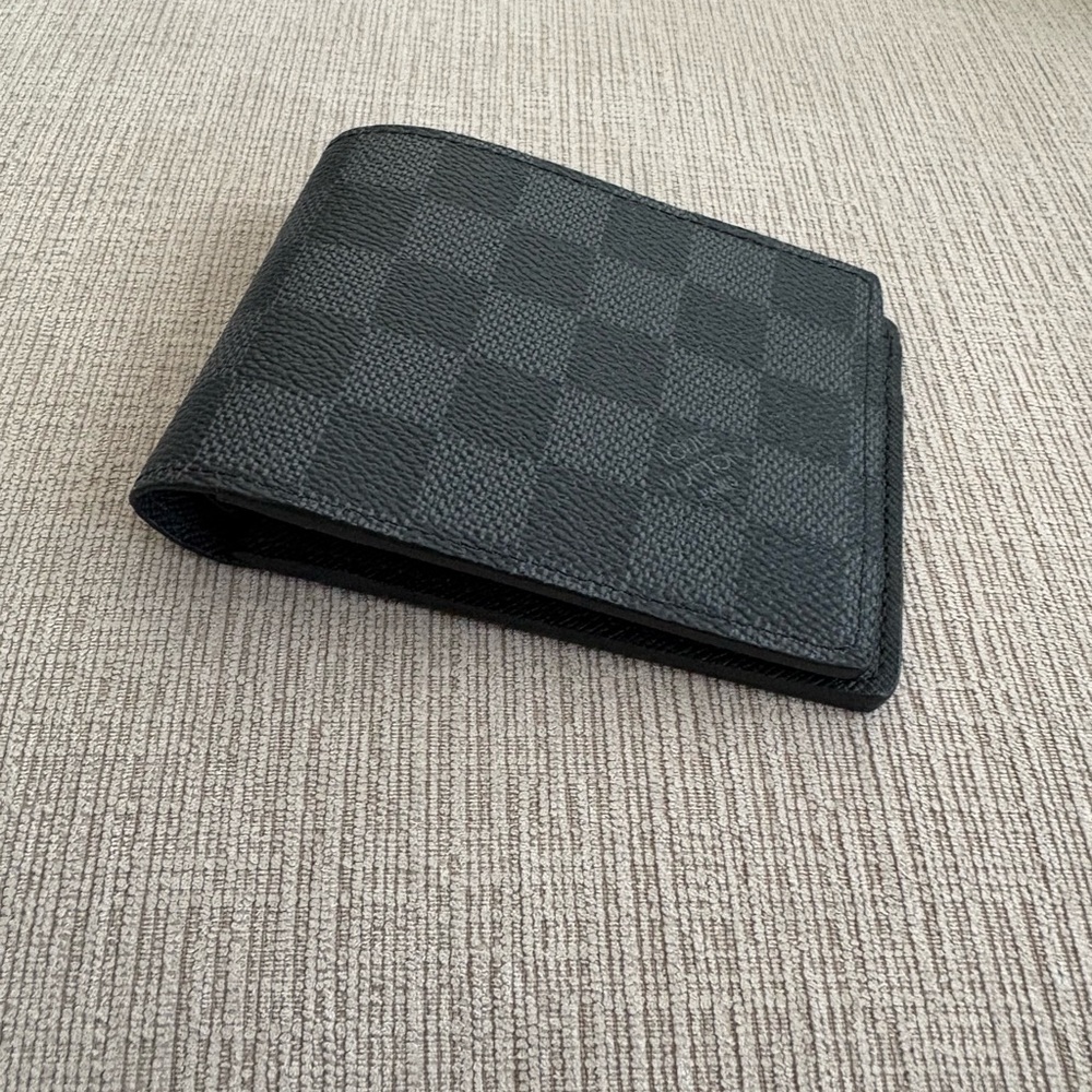 Louis Vuitton Men's Wallet Graphite Damier Personalized - Picture 3 of 10